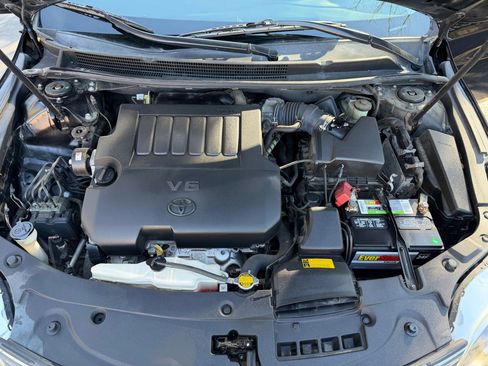 Used 2015 Toyota Avalon XLE image 3