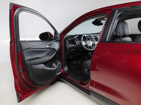 Used 2022 Buick Encore GX Preferred FWD image 23