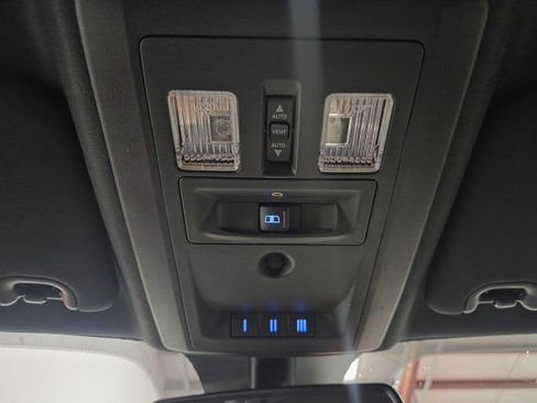 Used 2017 RAM 3500 Laramie Longhorn image 66