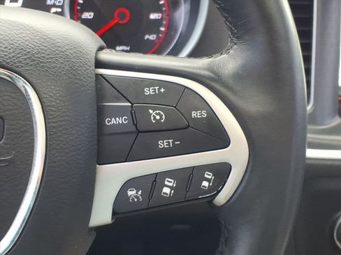 Used 2017 Dodge Charger SXT w/ Premium Group image 20