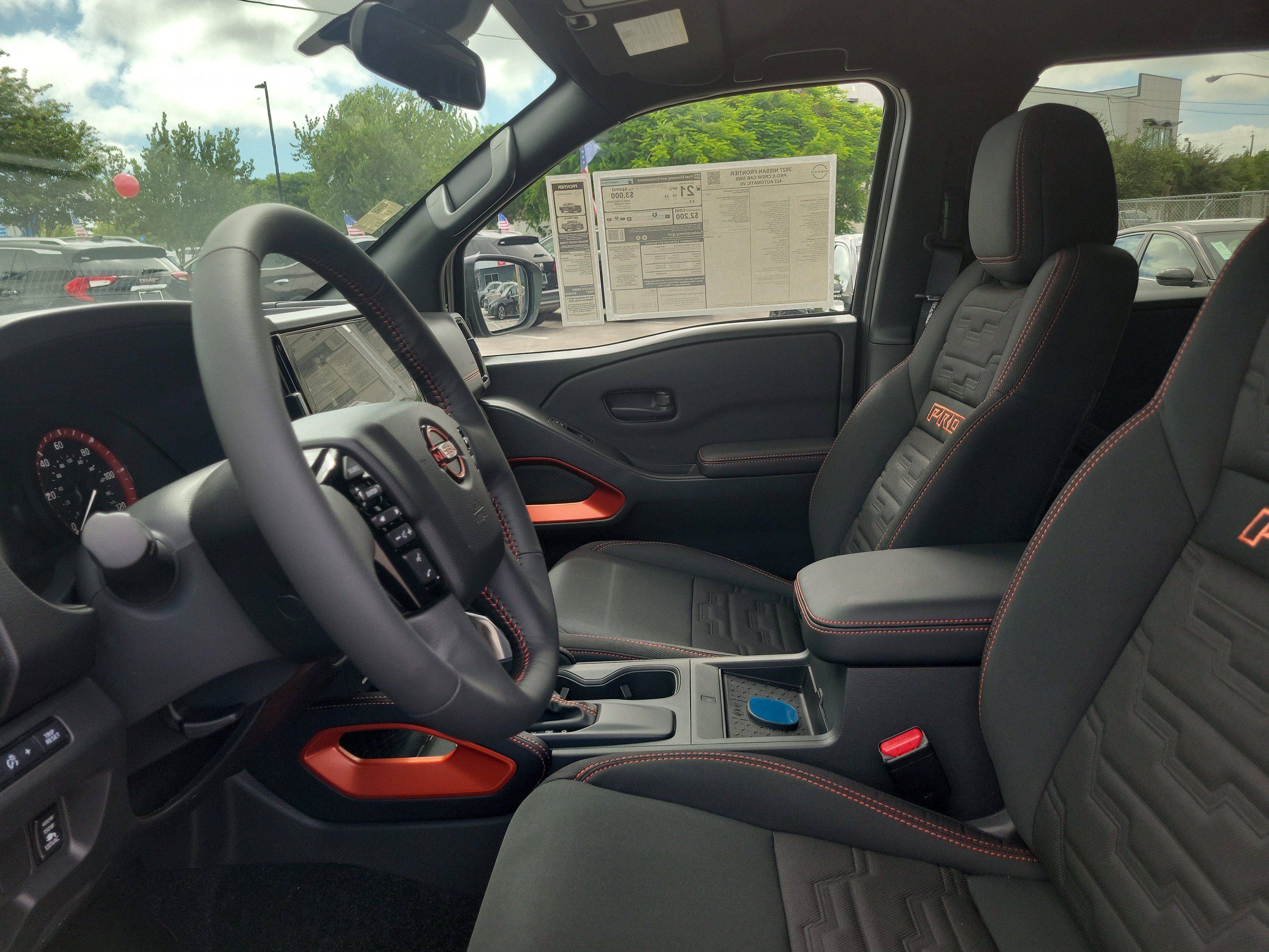 New 2027 Nissan Frontier PRO-4X w/ Pro Convenience Package RWD image 18