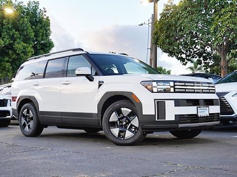 New 2026 Hyundai Santa Fe SEL image 2