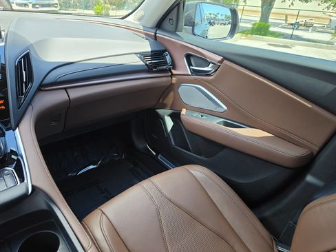 Used 2024 Acura RDX SH-AWD w/ Technology Package image 27