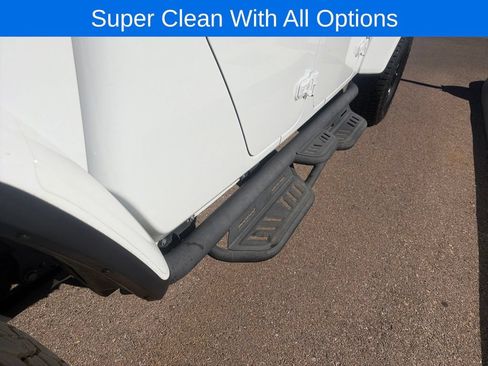 Used 2020 Jeep Gladiator Rubicon AWD/4WD image 13