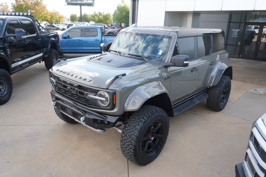 New 2026 Ford Bronco Raptor w/ Interior Carbon Fiber Pack AWD/4WD image 18