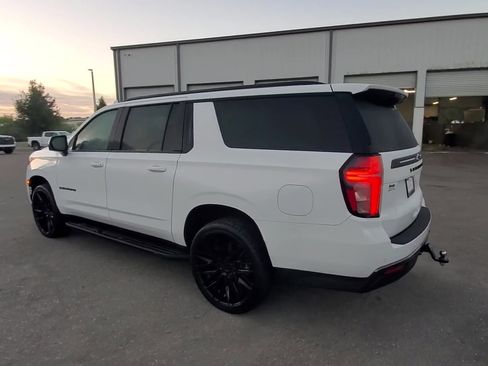 Used 2022 Chevrolet Suburban RST w/ Luxury Package image 42