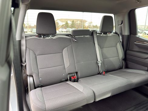 Used 2025 Chevrolet Silverado 1500 LT AWD/4WD image 39