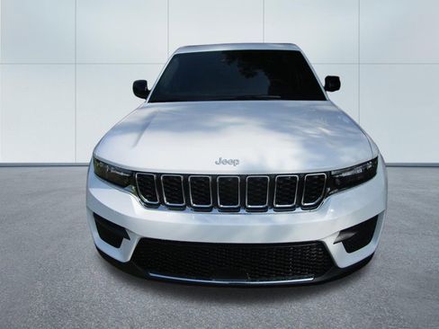 New 2026 Jeep Grand Cherokee Laredo X AWD/4WD image 5
