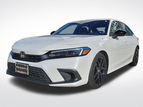 Used 2023 Honda Civic Sport image 1