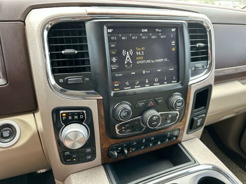 Used 2018 RAM 1500 Laramie Longhorn w/ Longhorn Southfork Package image 16