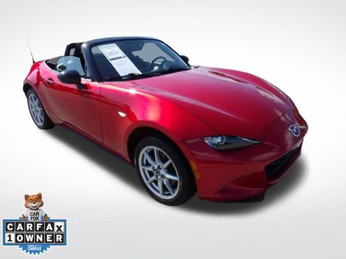Used 2016 MAZDA MX-5 Miata Sport RWD image 30