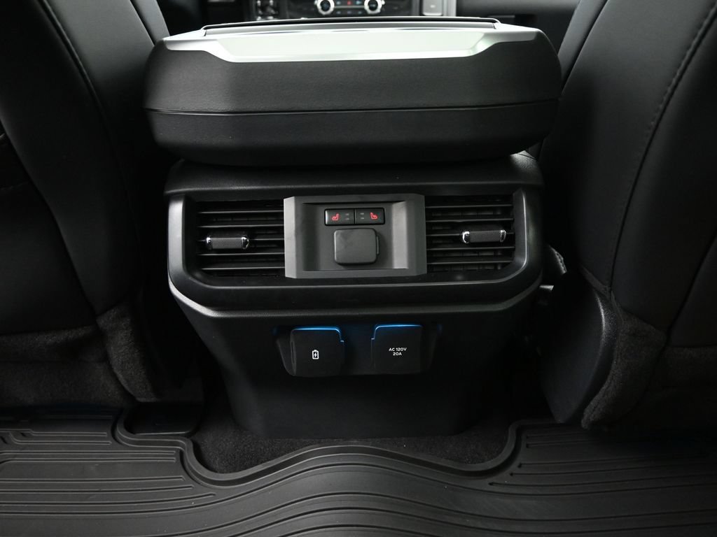 Used 2025 Ford F150 Raptor AWD/4WD image 19