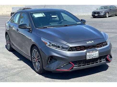 Used 2022 Kia Forte GT FWD image 9