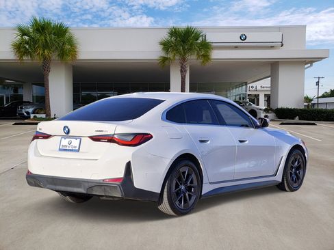 Certified 2023 BMW i4 eDrive35 w/ Premium Package image 4