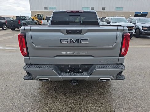 Used 2026 GMC Sierra 1500 Denali Ultimate AWD/4WD image 5