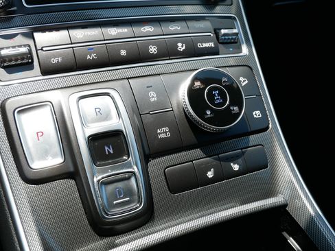 Certified 2023 Hyundai Santa Fe SEL w/ Cargo Package AWD/4WD image 23