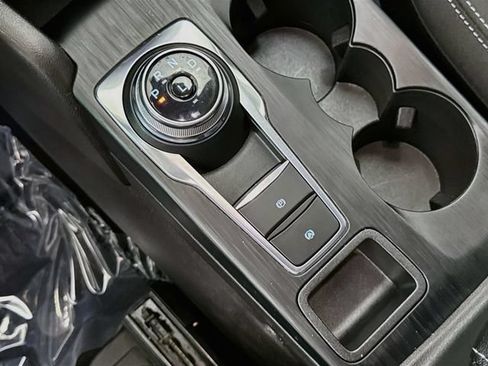 Used 2024 Ford Escape Active w/ Tech Pack #1 AWD/4WD image 17