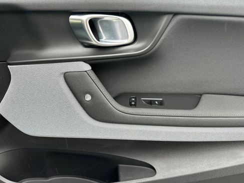 Used 2023 Polestar Polestar 2 FWD image 19