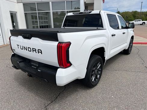 Used 2024 Toyota Tundra SR w/ Security Package (TMS) AWD/4WD image 11