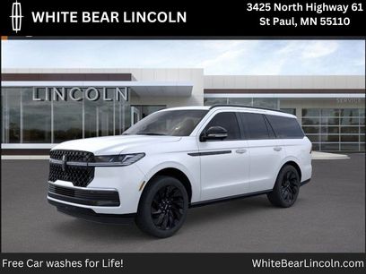 New 2025 Lincoln Navigator Reserve w/ Jet Appearance Package