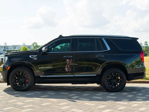 Used 2024 GMC Yukon Denali w/ Max Trailering Package AWD/4WD image 2