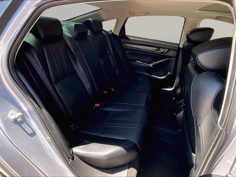 Used 2018 Honda Accord EX-L image 27