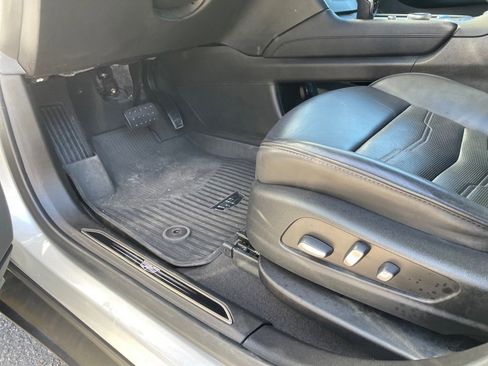 Used 2020 Cadillac XT5 Premium Luxury w/ Platinum Package image 6