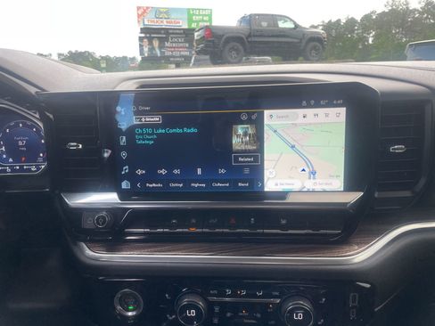 Used 2024 Chevrolet Silverado 1500 RST w/ Rally Edition image 10