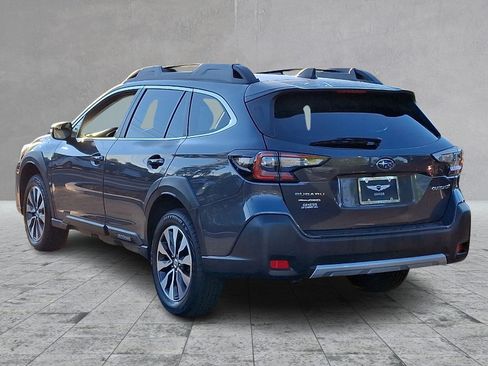 Used 2023 Subaru Outback Limited AWD/4WD image 4