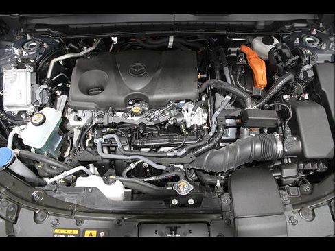 Certified 2025 MAZDA CX-50 AWD 2.5 Hybrid w/ Premium Pkg image 19