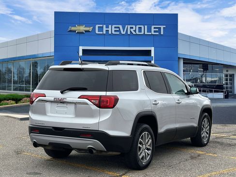Certified 2017 GMC Acadia SLE w/ Driver Alert Package I AWD/4WD image 5