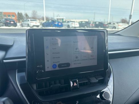 Used 2023 Toyota Corolla LE image 24