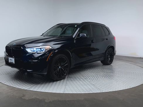 Used 2023 BMW X5 M50i w/ Executive Package AWD/4WD image 4