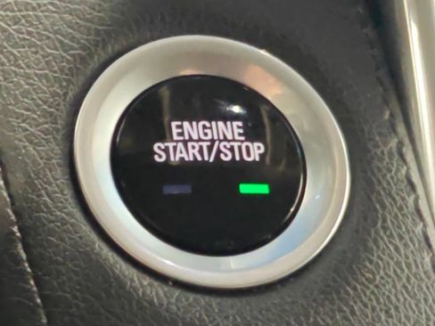 Used 2019 Cadillac Escalade Luxury AWD/4WD image 15