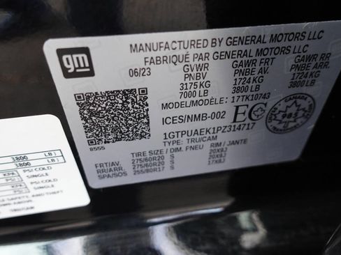 Used 2023 GMC Sierra 1500 Pro w/ Graphite Edition image 17