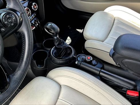 Used 2017 MINI Cooper S FWD image 18