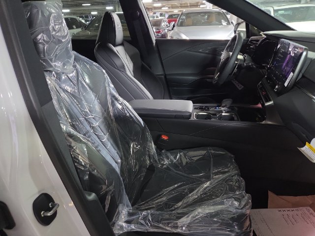 New 2026 Lexus RX 500h F Sport w/ Convenience Package AWD/4WD image 25