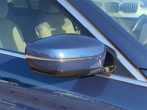 Certified 2023 BMW 530i w/ Premium Package image 13