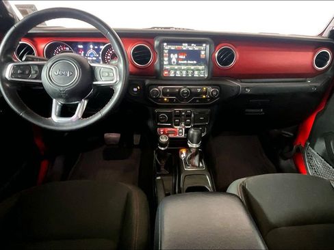 Used 2022 Jeep Gladiator Rubicon w/ LED Lighting Group AWD/4WD image 11