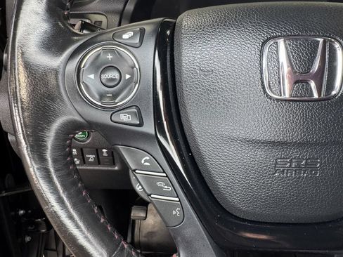 Used 2019 Honda Ridgeline Black Edition image 17