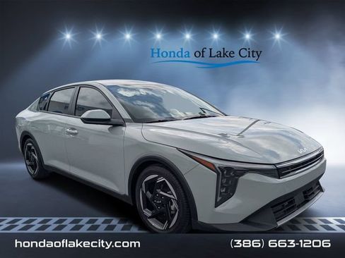 Used 2025 Kia K4 EX FWD image 1