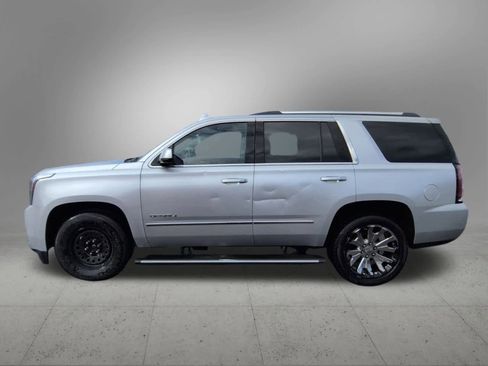 Used 2019 GMC Yukon Denali w/ Denali Ultimate Package image 3