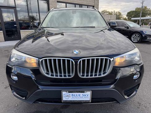 Used 2017 BMW X3 xDrive28i image 2