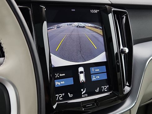 Used 2020 Volvo XC60 T6 Momentum image 19