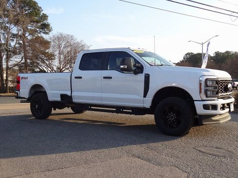Certified 2024 Ford F250 XL w/ STX Appearance Package image 2