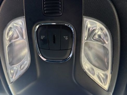 Used 2024 Jeep Compass Limited image 32