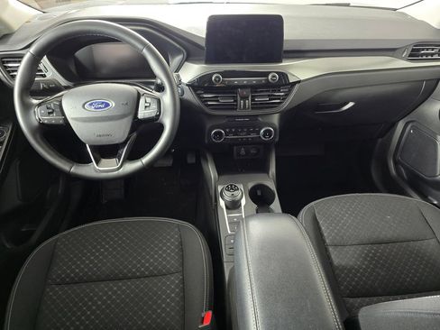 Used 2025 Ford Escape Active AWD/4WD image 18