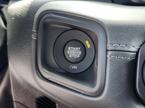 New 2026 Jeep Gladiator Sport AWD/4WD image 23