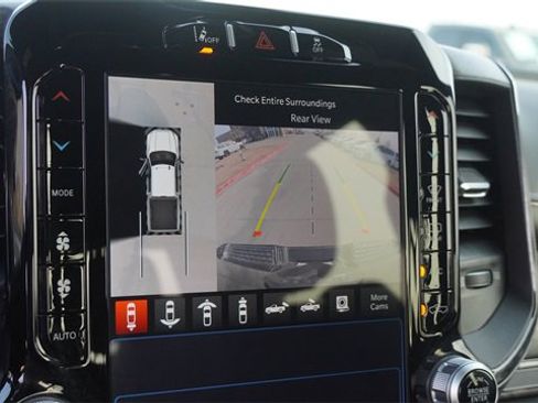 Used 2024 RAM 2500 Limited image 24