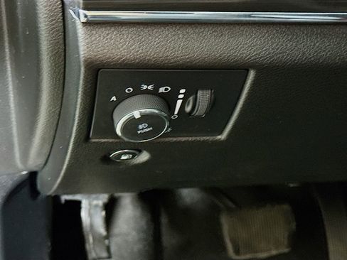 Used 2021 Jeep Grand Cherokee Limited AWD/4WD image 21